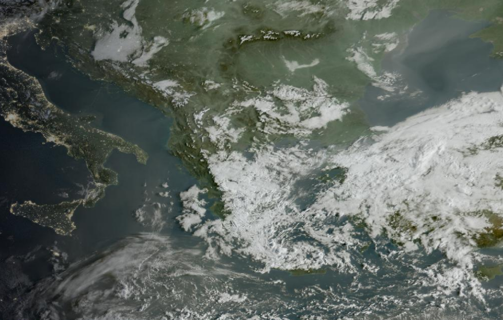 Τελευταία δορυφορική εικόνα νεφοκάλυψης