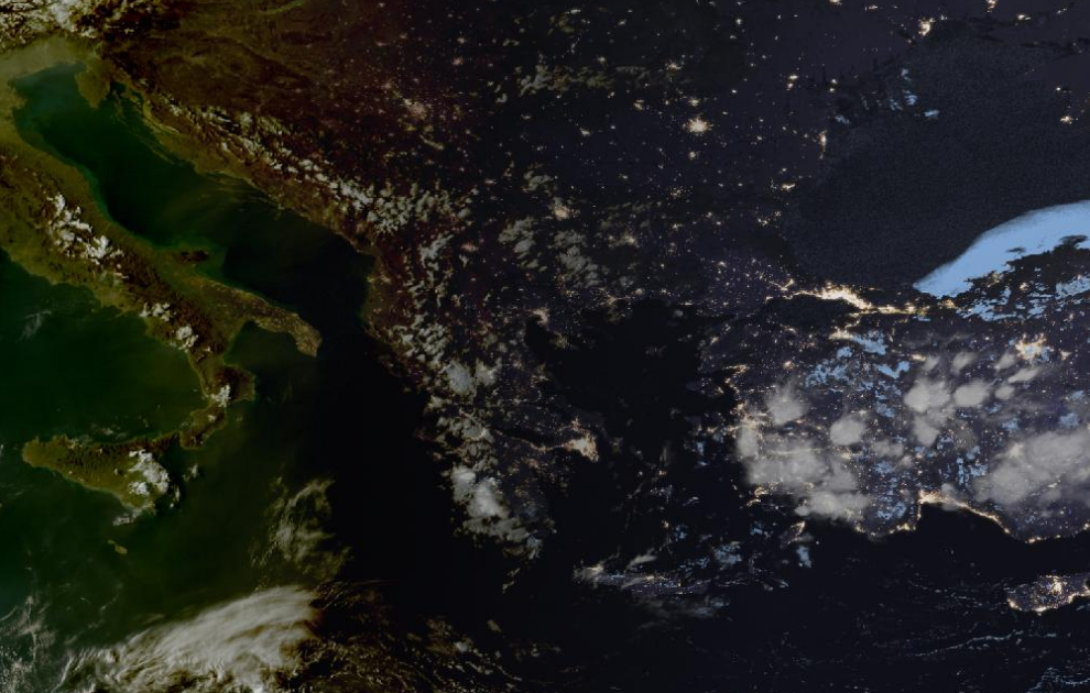 Τελευταία δορυφορική εικόνα νεφοκάλυψης