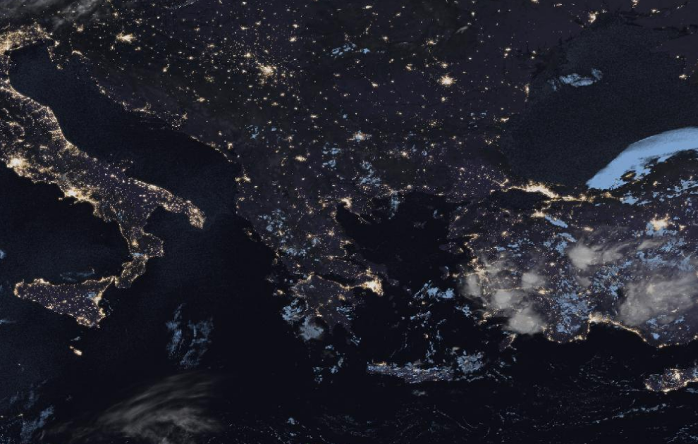 Τελευταία δορυφορική εικόνα νεφοκάλυψης