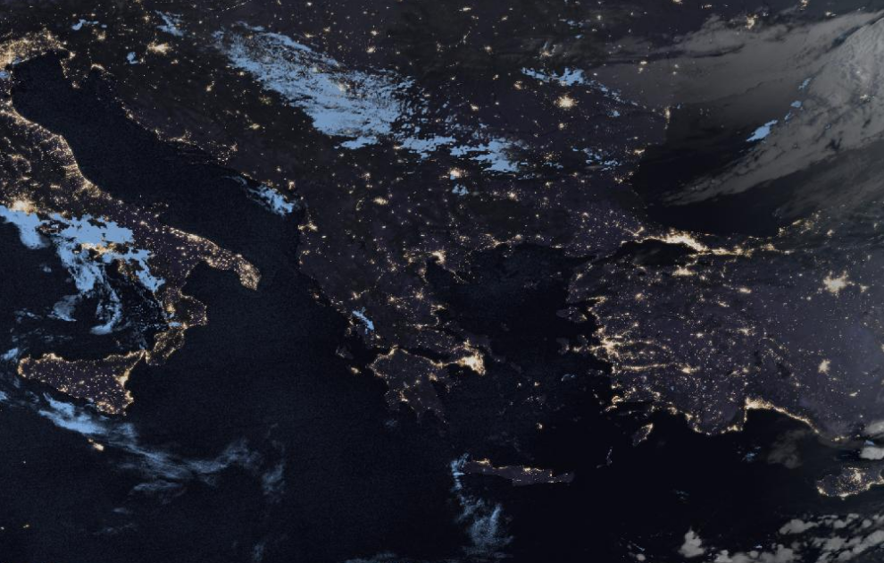 Τελευταία δορυφορική εικόνα νεφοκάλυψης