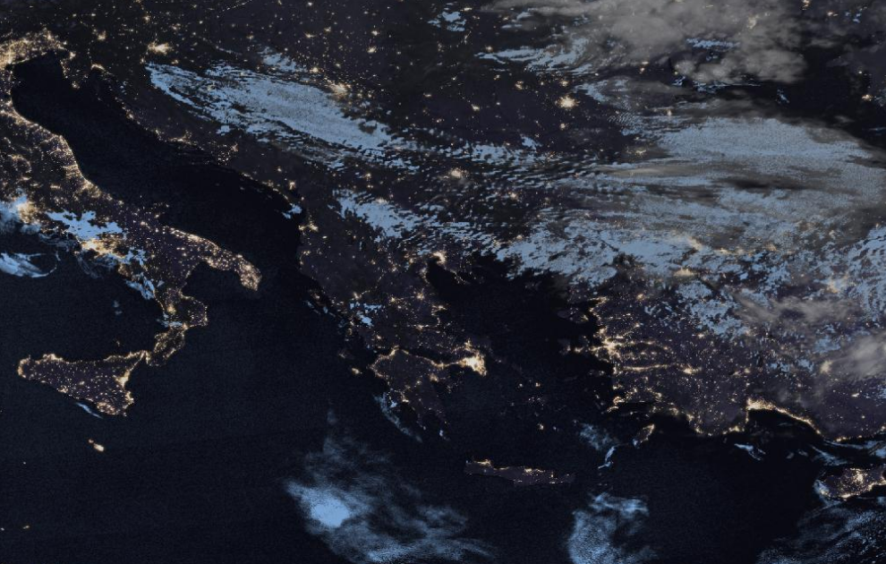 Τελευταία δορυφορική εικόνα νεφοκάλυψης