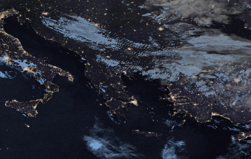 Τελευταία δορυφορική εικόνα νεφοκάλυψης