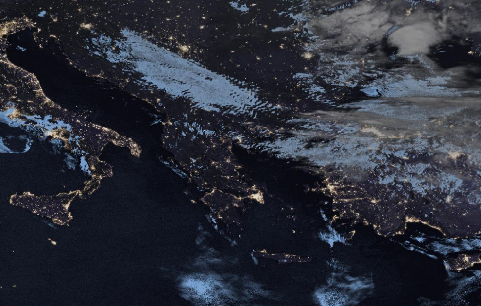 Τελευταία δορυφορική εικόνα νεφοκάλυψης