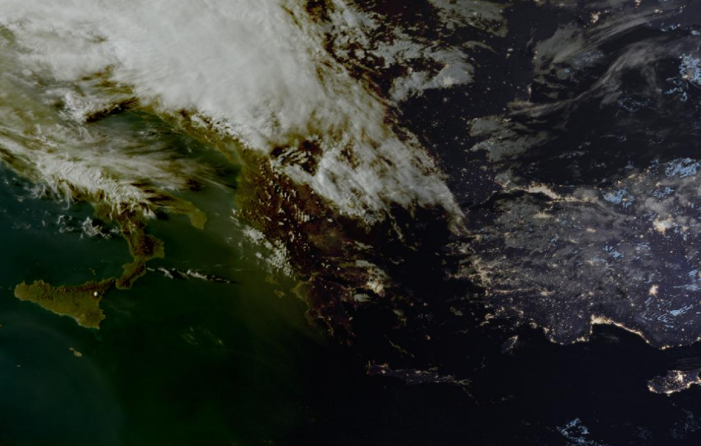 Τελευταία δορυφορική εικόνα νεφοκάλυψης