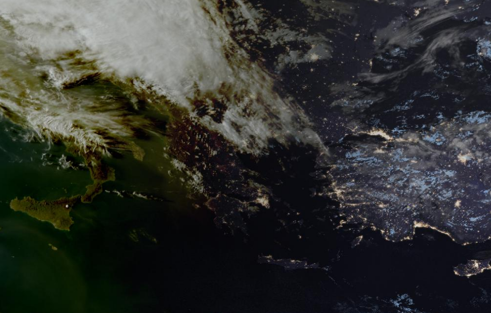 Τελευταία δορυφορική εικόνα νεφοκάλυψης