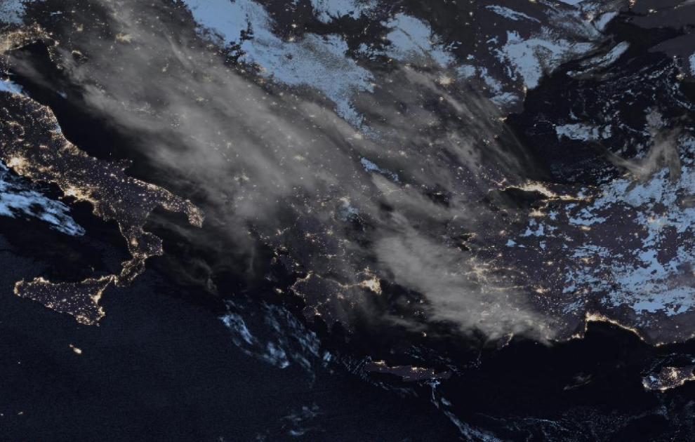 Τελευταία δορυφορική εικόνα νεφοκάλυψης