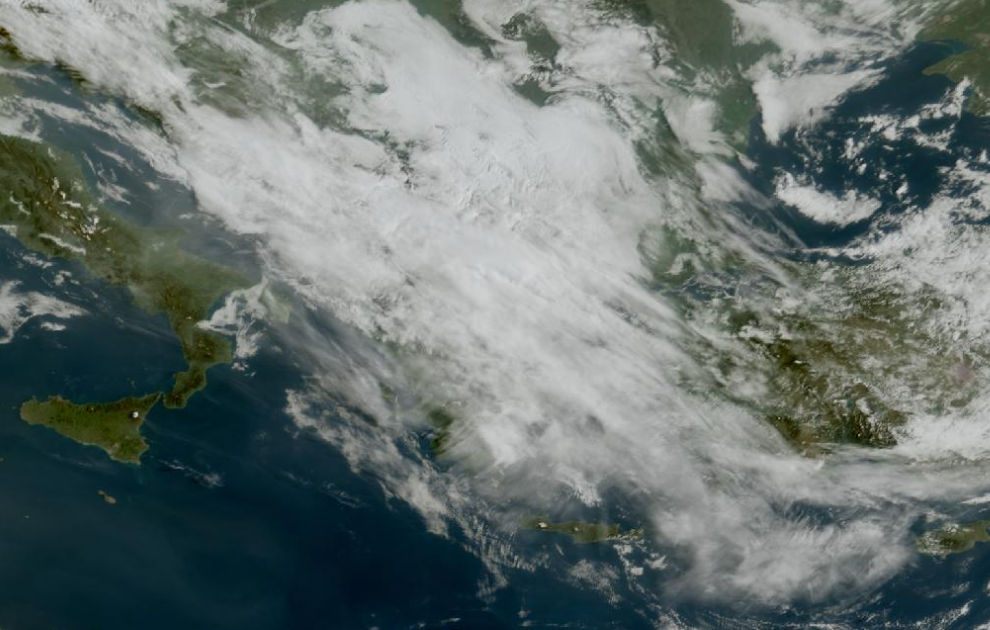 Τελευταία δορυφορική εικόνα νεφοκάλυψης