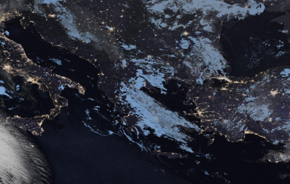 Τελευταία δορυφορική εικόνα νεφοκάλυψης