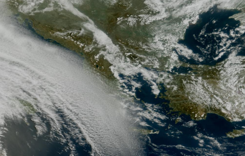 Τελευταία δορυφορική εικόνα νεφοκάλυψης