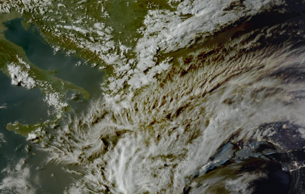 Τελευταία δορυφορική εικόνα νεφοκάλυψης