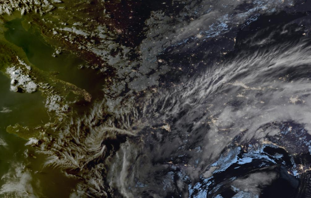 Τελευταία δορυφορική εικόνα νεφοκάλυψης