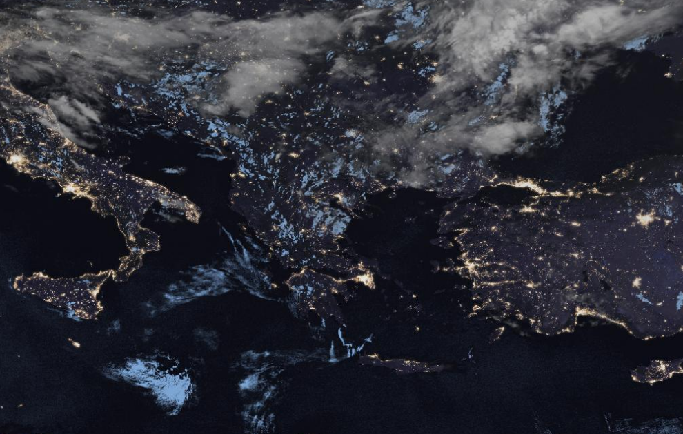 Τελευταία δορυφορική εικόνα νεφοκάλυψης