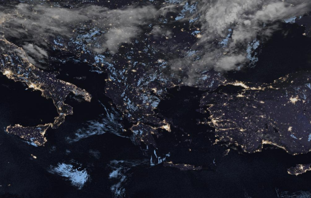 Τελευταία δορυφορική εικόνα νεφοκάλυψης