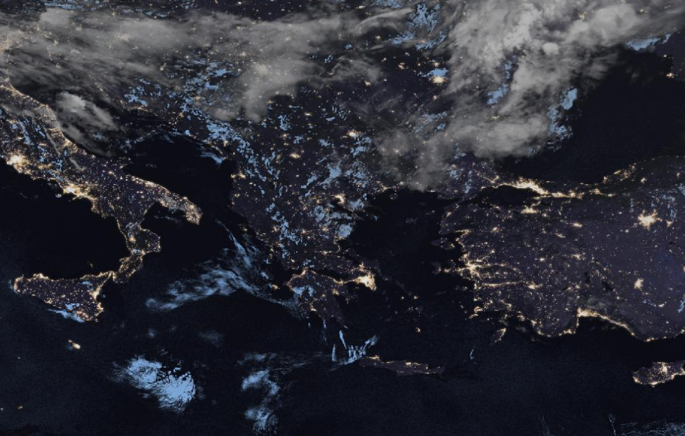 Τελευταία δορυφορική εικόνα νεφοκάλυψης