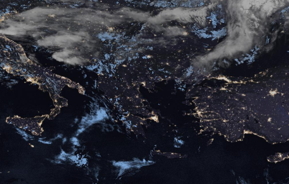 Τελευταία δορυφορική εικόνα νεφοκάλυψης