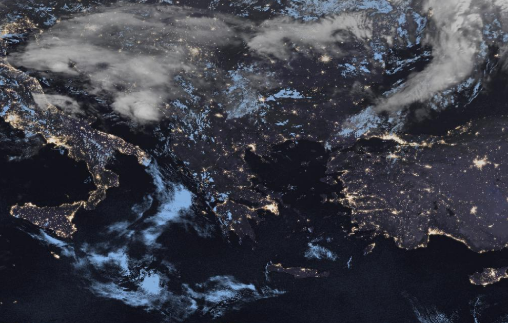 Τελευταία δορυφορική εικόνα νεφοκάλυψης