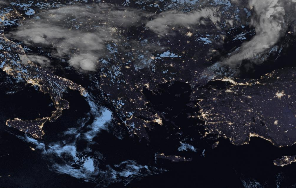 Τελευταία δορυφορική εικόνα νεφοκάλυψης