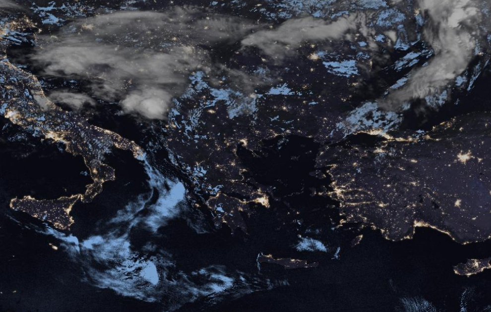 Τελευταία δορυφορική εικόνα νεφοκάλυψης