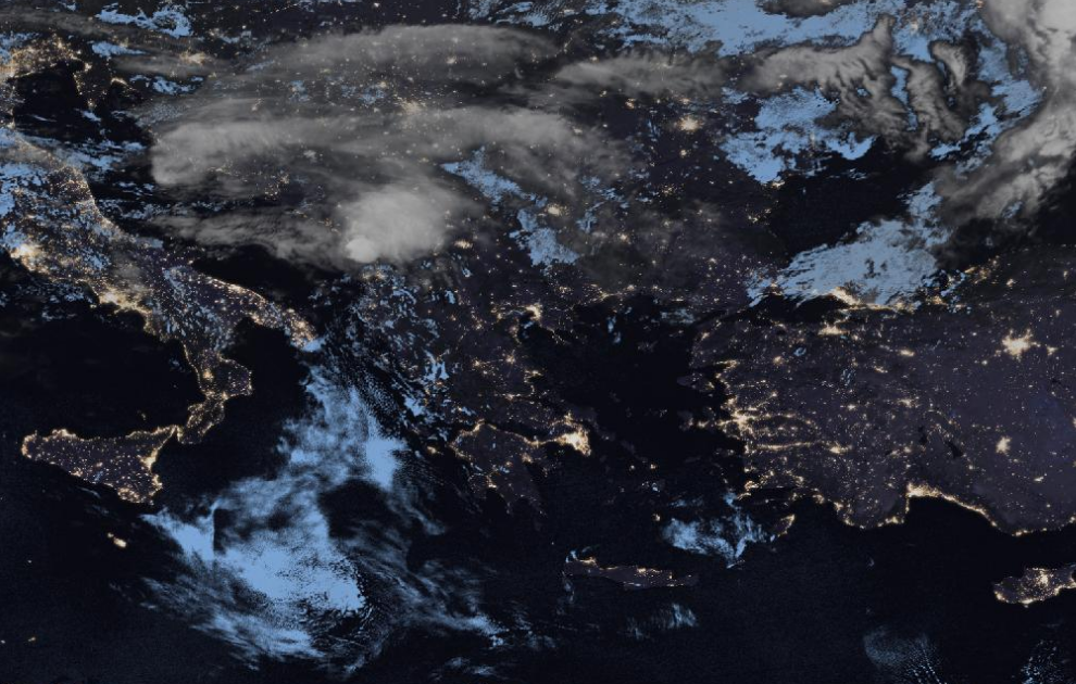 Τελευταία δορυφορική εικόνα νεφοκάλυψης