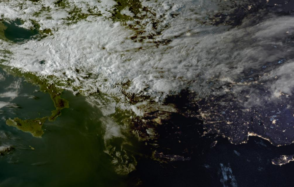 Τελευταία δορυφορική εικόνα νεφοκάλυψης