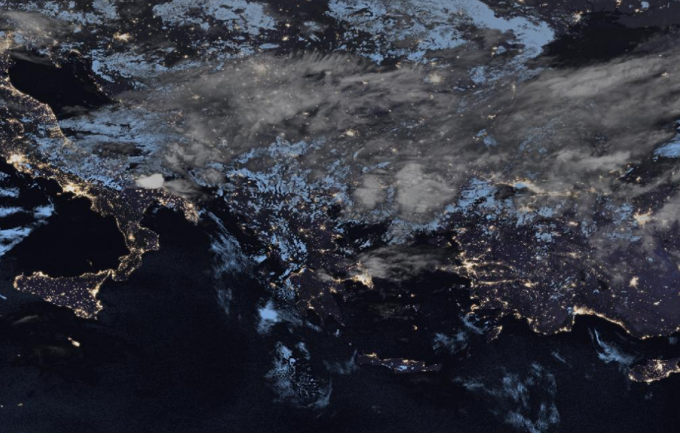 Τελευταία δορυφορική εικόνα νεφοκάλυψης