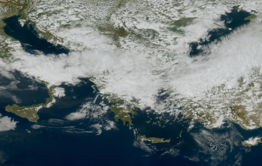 Τελευταία δορυφορική εικόνα νεφοκάλυψης