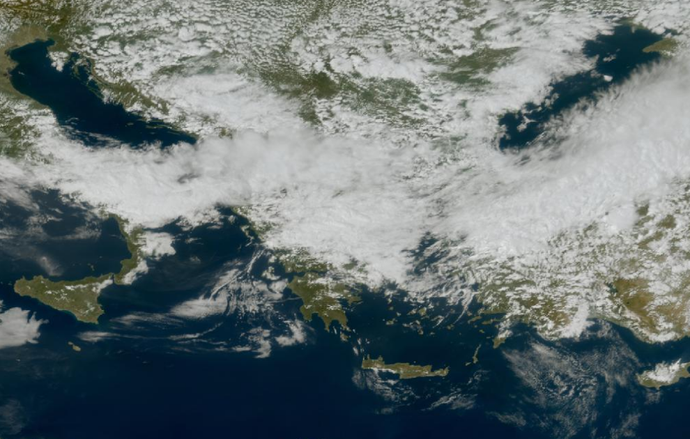 Τελευταία δορυφορική εικόνα νεφοκάλυψης