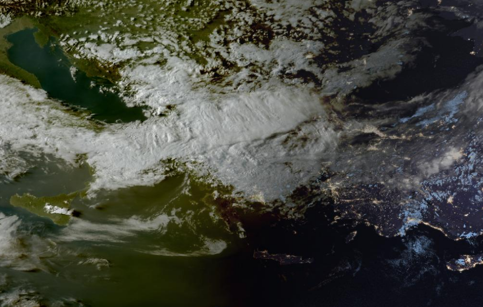 Τελευταία δορυφορική εικόνα νεφοκάλυψης