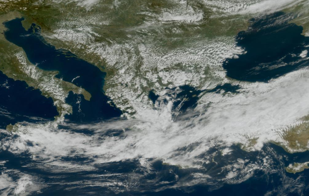 Τελευταία δορυφορική εικόνα νεφοκάλυψης