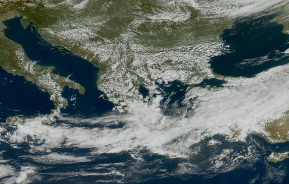 Τελευταία δορυφορική εικόνα νεφοκάλυψης