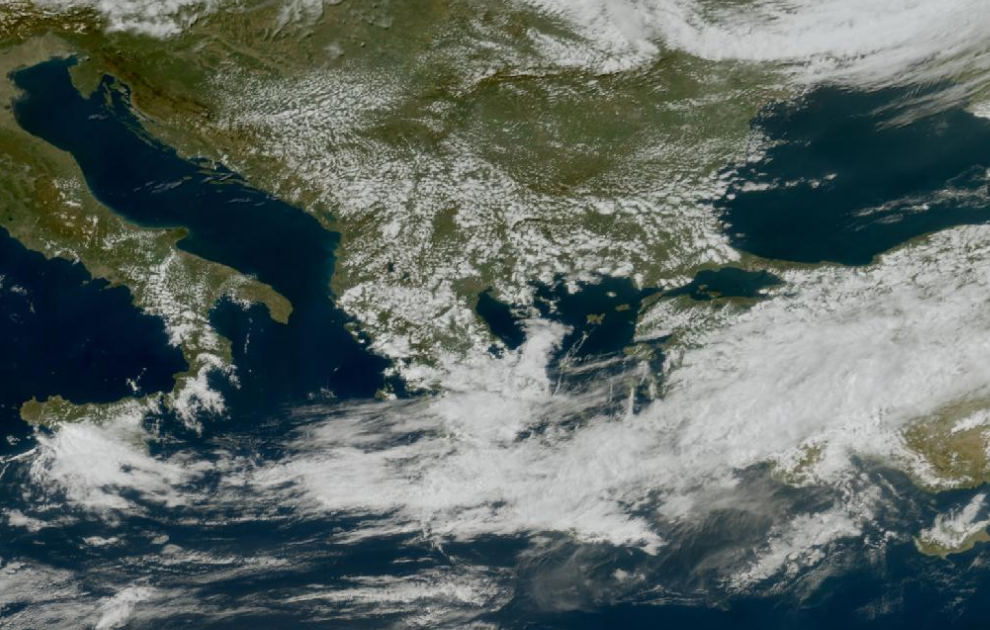 Τελευταία δορυφορική εικόνα νεφοκάλυψης