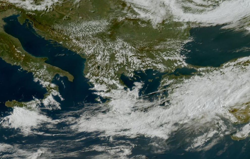 Τελευταία δορυφορική εικόνα νεφοκάλυψης