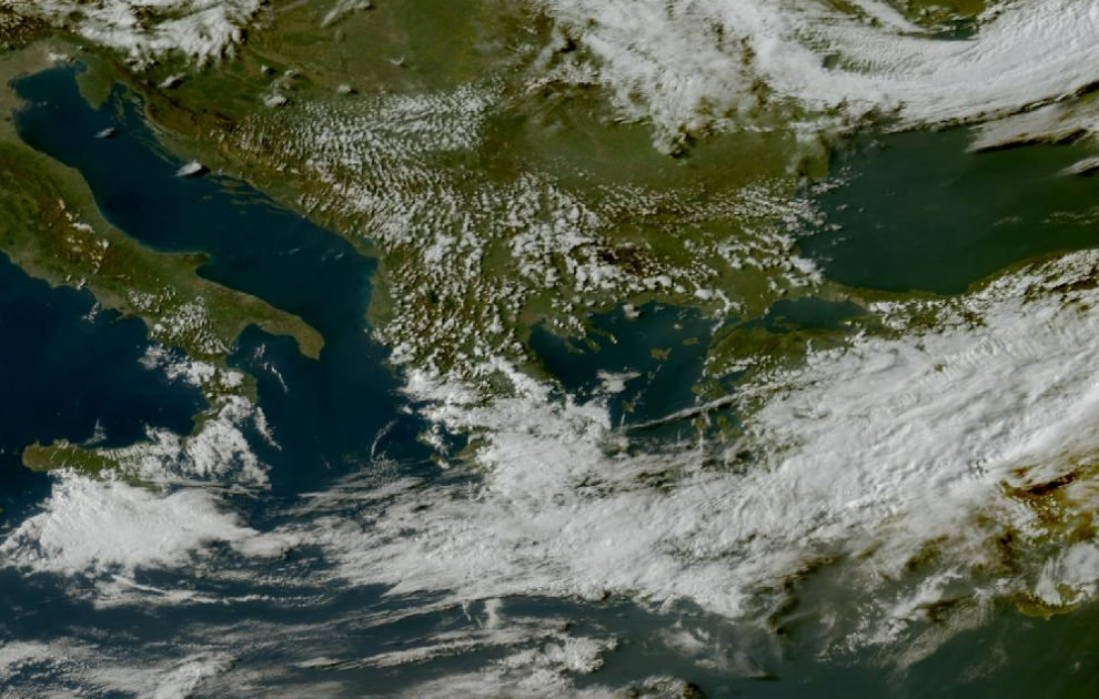 Τελευταία δορυφορική εικόνα νεφοκάλυψης