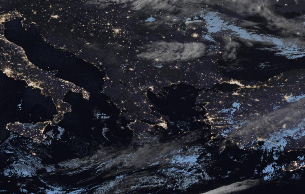 Τελευταία δορυφορική εικόνα νεφοκάλυψης