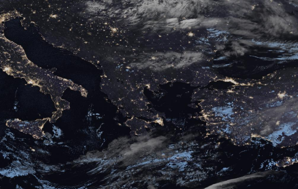 Τελευταία δορυφορική εικόνα νεφοκάλυψης