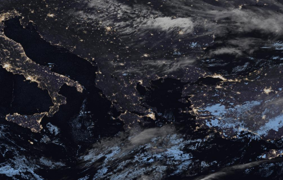 Τελευταία δορυφορική εικόνα νεφοκάλυψης