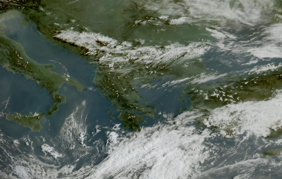 Τελευταία δορυφορική εικόνα νεφοκάλυψης