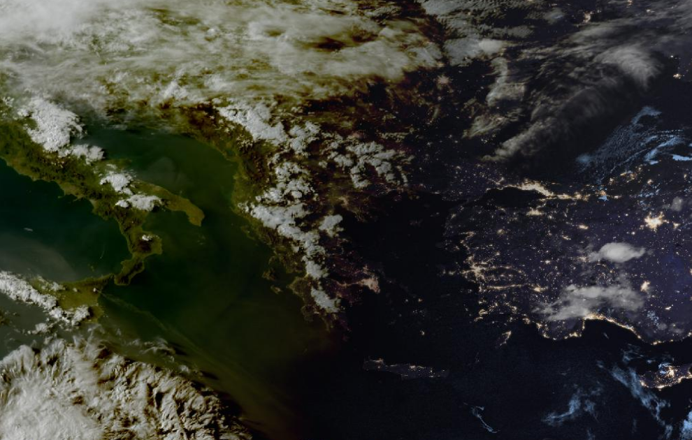 Τελευταία δορυφορική εικόνα νεφοκάλυψης