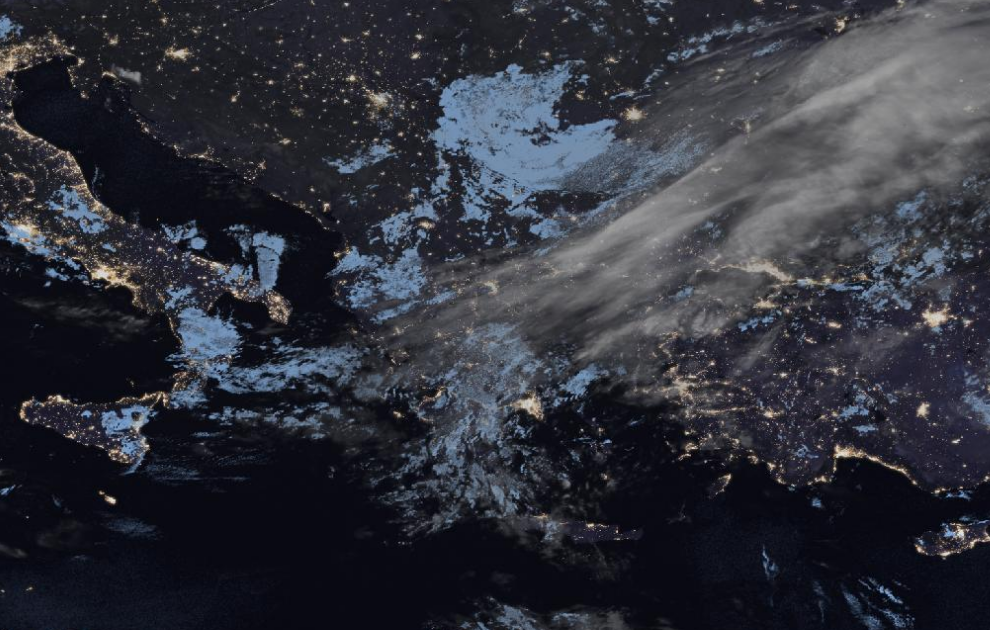 Τελευταία δορυφορική εικόνα νεφοκάλυψης