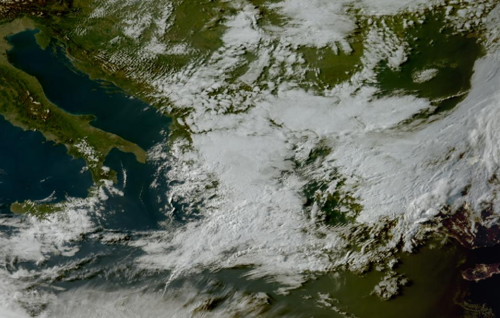 Τελευταία δορυφορική εικόνα νεφοκάλυψης
