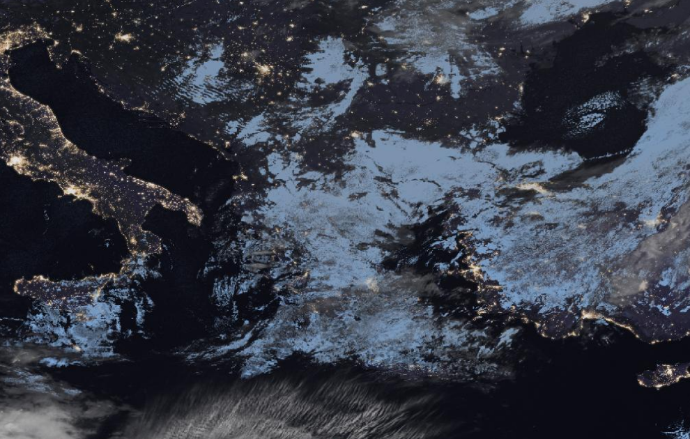 Τελευταία δορυφορική εικόνα νεφοκάλυψης