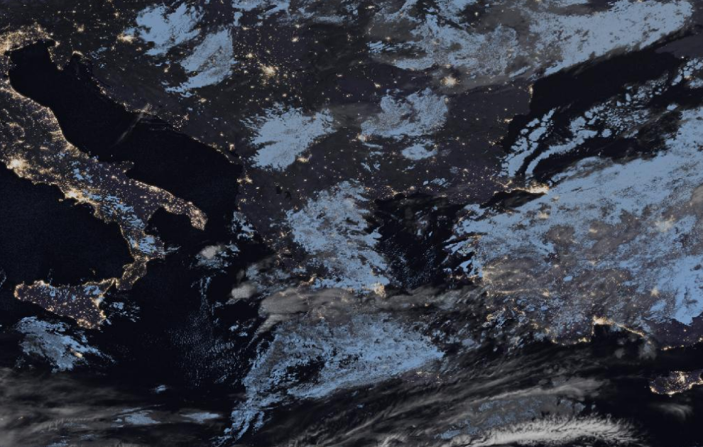 Τελευταία δορυφορική εικόνα νεφοκάλυψης