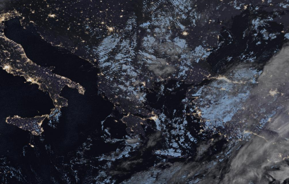 Τελευταία δορυφορική εικόνα νεφοκάλυψης