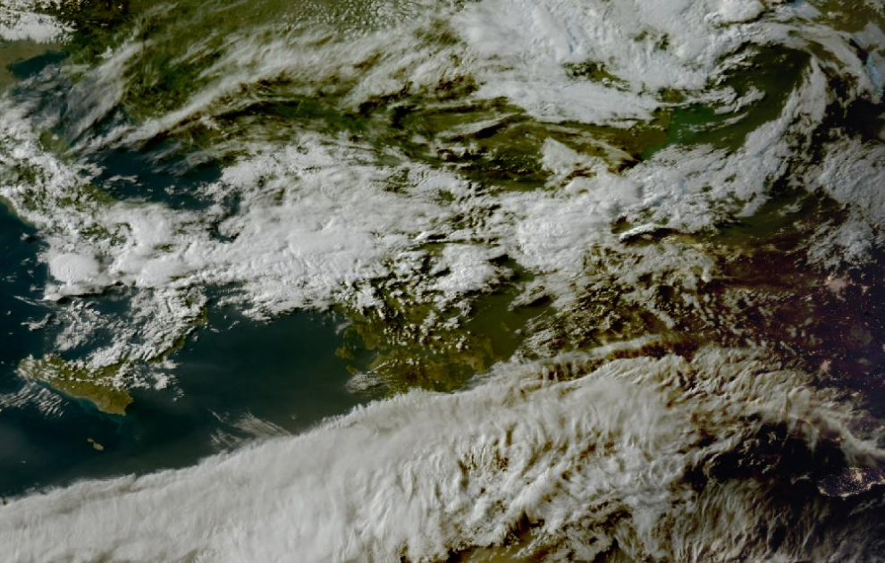 Τελευταία δορυφορική εικόνα νεφοκάλυψης