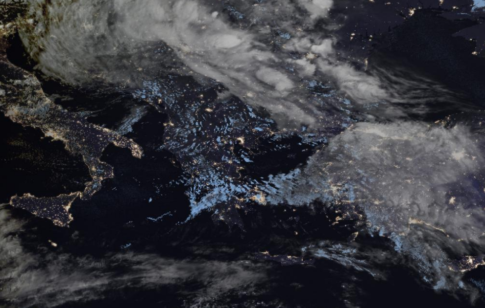 Τελευταία δορυφορική εικόνα νεφοκάλυψης