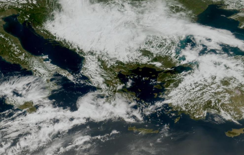 Τελευταία δορυφορική εικόνα νεφοκάλυψης
