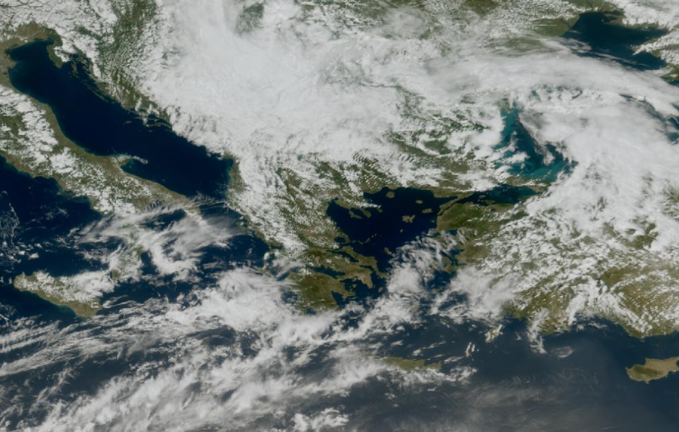 Τελευταία δορυφορική εικόνα νεφοκάλυψης