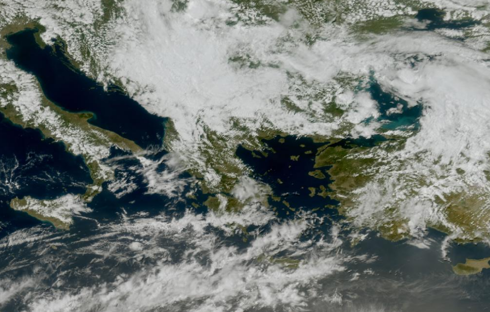 Τελευταία δορυφορική εικόνα νεφοκάλυψης