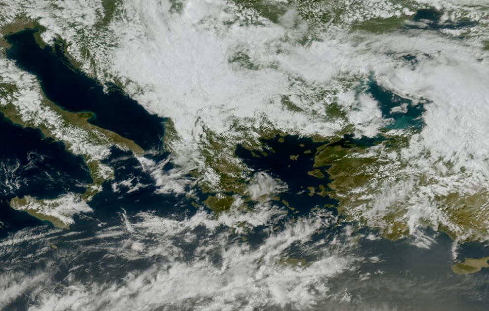 Τελευταία δορυφορική εικόνα νεφοκάλυψης