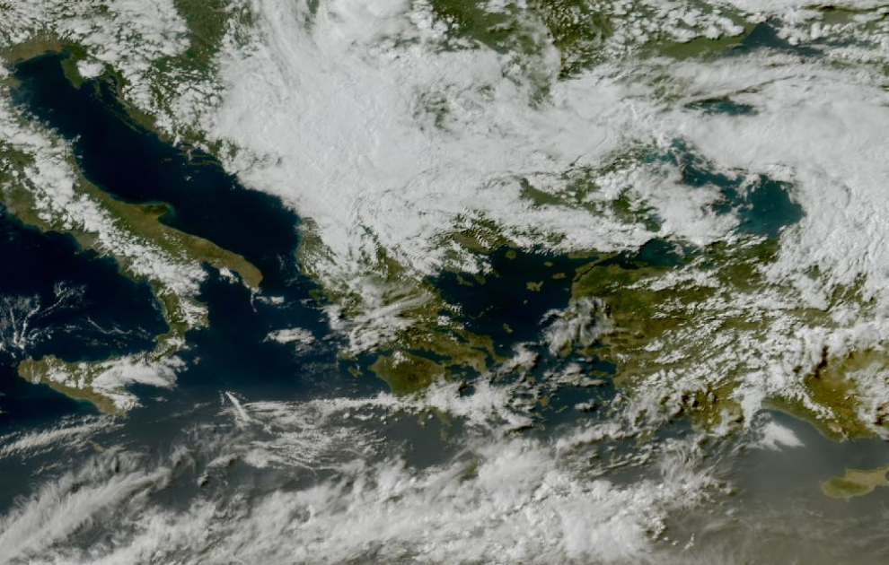 Τελευταία δορυφορική εικόνα νεφοκάλυψης